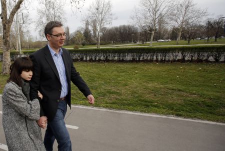 Σερβία: Νίκη Βούτσιτς στις προεδρικές εκλογές δείχνουν τα exit polls