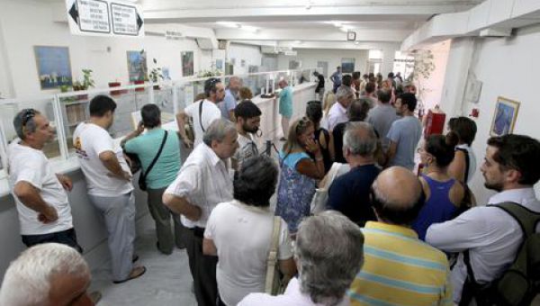 Υψηλοί φόροι και παγίδες φρενάρουν τις δηλώσεις