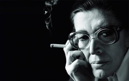 Κερδίστε 5 διπλές προσκλήσεις για την παράσταση «Η περιπλανώμενη ζωή μιας ρεμπέτισσας»