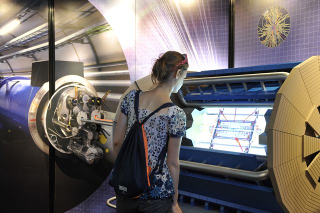 Η μεγάλη διαδραστική έκθεση του CERN: Επιταχύνοντας την Επιστήμη | tovima.gr
