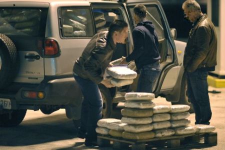 Police discovers drug distribution ring in Aspropyrgos