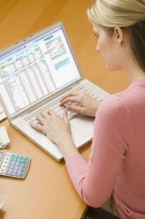 Οδηγός για το Ε9: Ποιοι και πώς πρέπει να το συμπληρώσουν