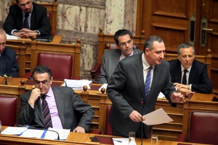 Στα δύο το ΠαΣοΚ σε νομοσχέδιο του υπουργείο Εσωτερικών