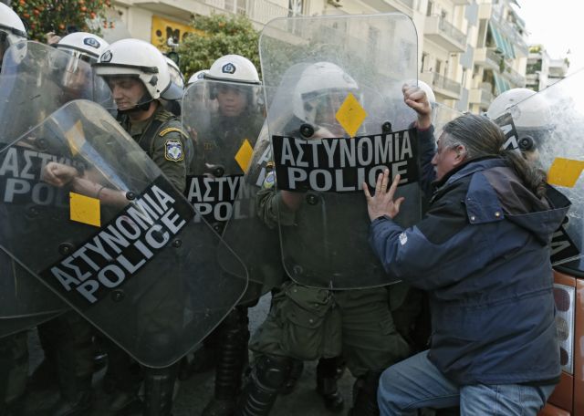 SYRIZA discusses its police reform plans with unionists