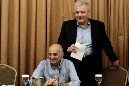 Πρωτόπαπας: Η τρόικα ζητά μείωση κύριων συντάξεων και αύξηση φόρων