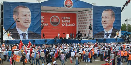 30 Μαρτίου: Δημοτικές εκλογές, δημοψήφισμα για τον Ερντογάν