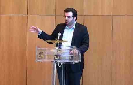 Κυρ. Πιερρακάκης:Δημιουργούνται συμβολισμοί με τη στάση Παπανδρέου