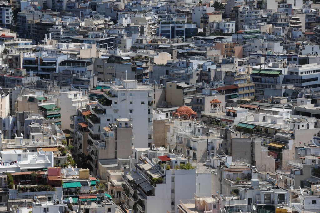 Μπλόκο στις μεταβιβάσεις ακινήτων για τα οποία δεν έχουν πληρωθεί οι φόροι των πέντε τελευταίων χρόνων