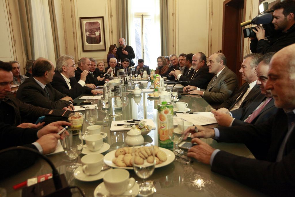 Υπεγράφη η νέα Εθνική Συλλογική Σύμβαση Εργασίας