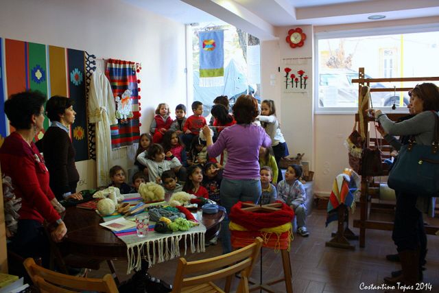 Μια κιβωτός και μια Γκάντι για την υφαντική τέχνη