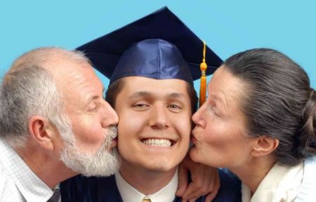 Οι νέοι θέλουν να φύγουν από το πατρικό τους αλλά δεν μπορούν