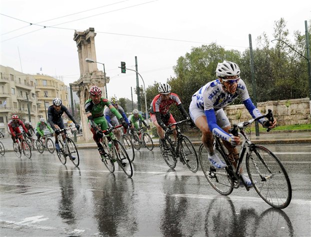 Ολοκληρώθηκε ο ποδηλατικός γύρος της Αθήνας | tovima.gr