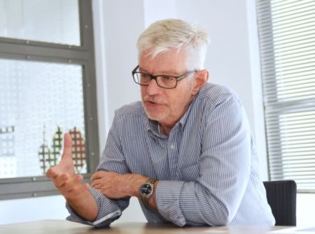 Αρίστος Δοξιάδης: Τρόικα και πολιτικοί δεν κατάλαβαν την οικονομία