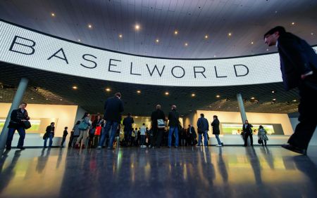 Στη Διεθνή Εκθεση Ωρολογοποιίας της Βασιλείας