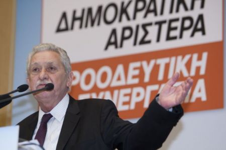 Κουβέλης: Εξηγήσεις η κυβέρνηση για τα παιχνίδια με τη ΧΑ