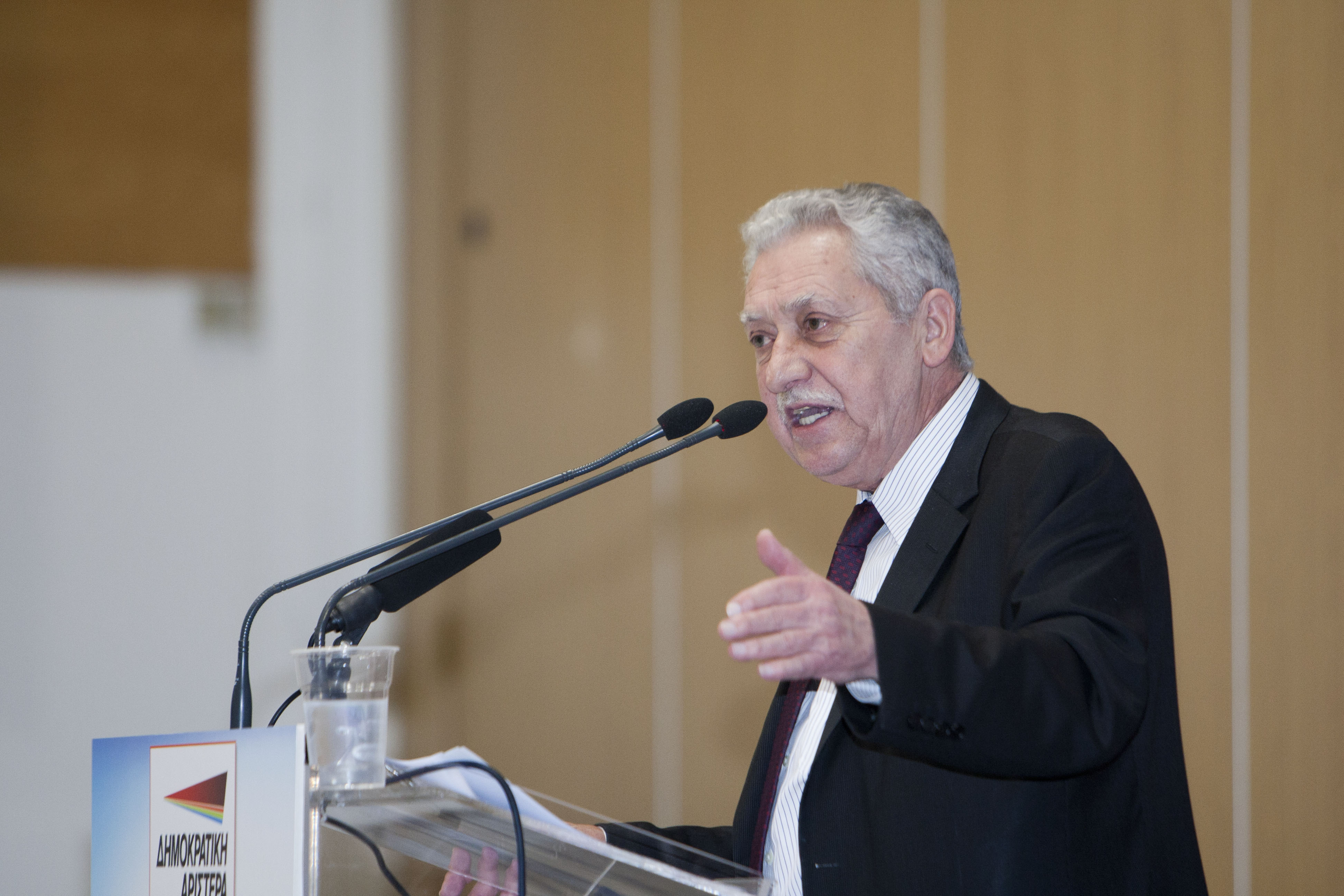 Φώτης Κουβέλης: «Συγκόλληση για προεκλογικές ανάγκες “η ελιά”»