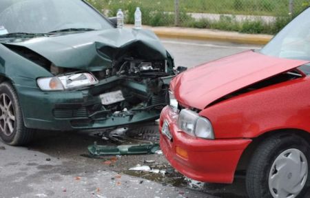 Αστυνομικοί σε κύκλωμα απάτης σε βάρος ασφαλιστικών εταιρειών