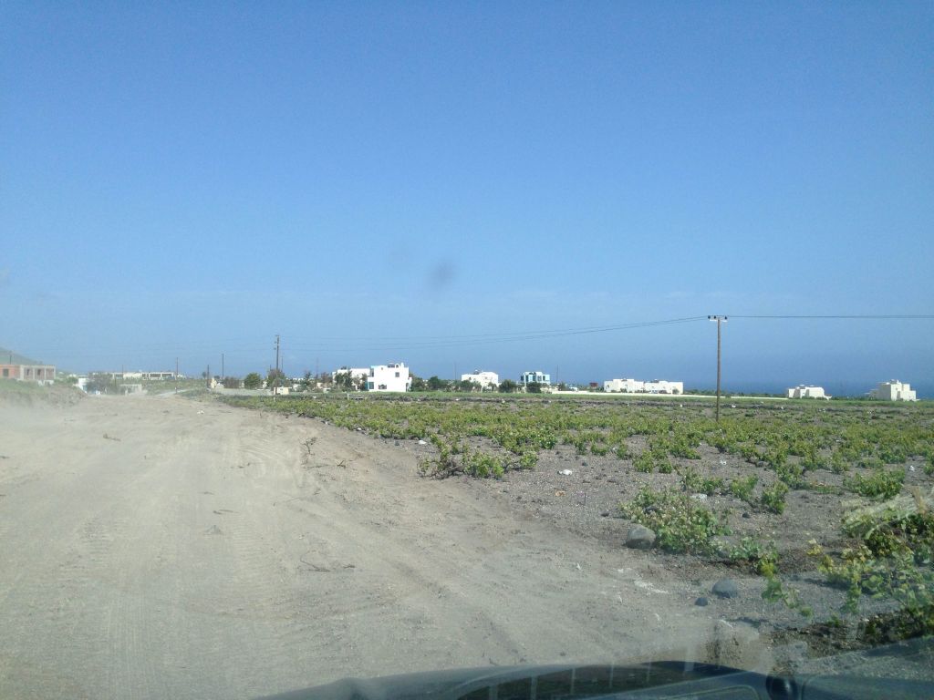 Στον δρόμο της έριδας η Σαντορίνη