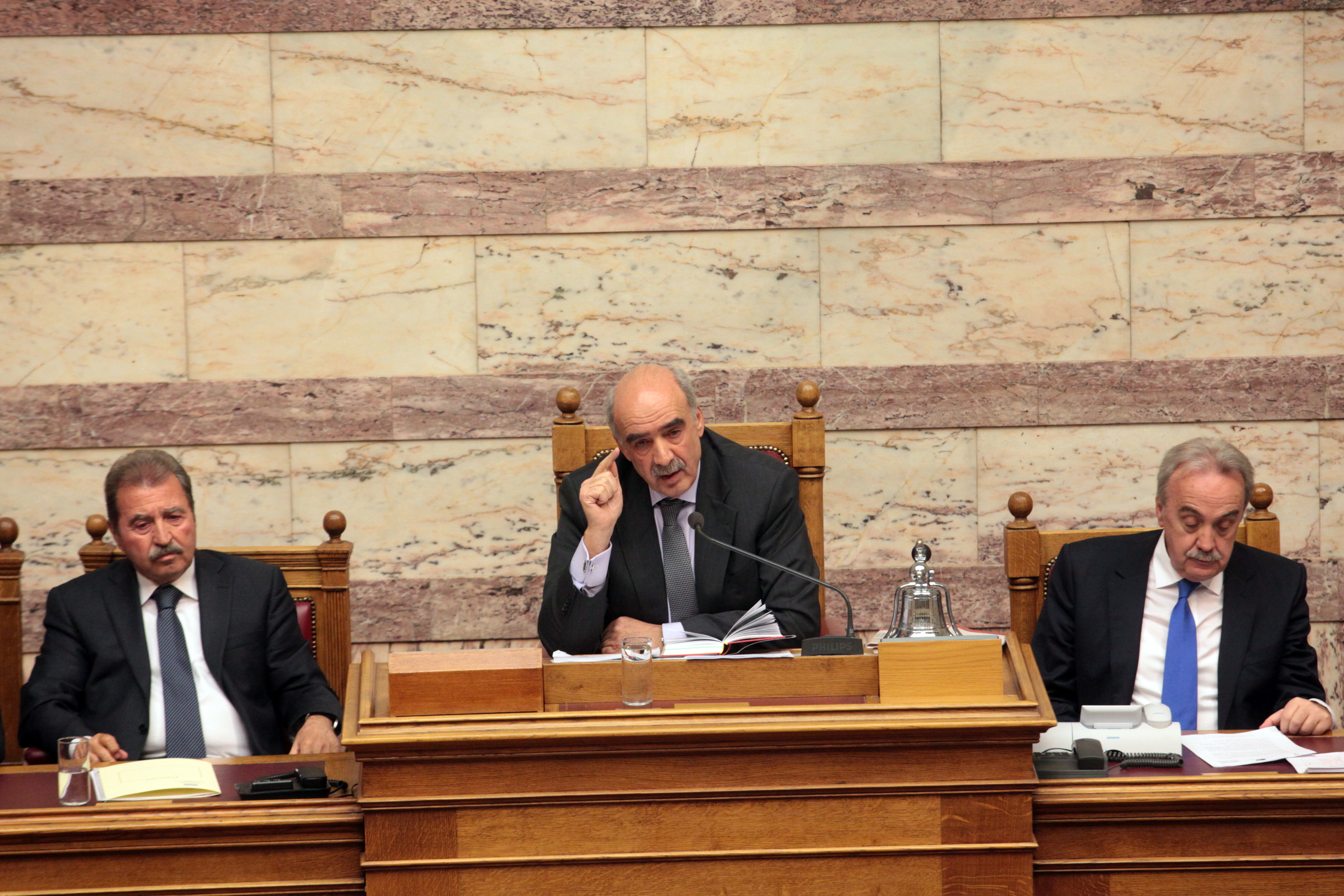 165 κατά της πρόταση μομφής ΣΥΡΙΖΑ για τον πρόεδρο της Βουλής