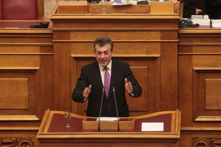 Τέλος το «πορτοκαλί» βιβλίο καταχώρησης νέου προσωπικού