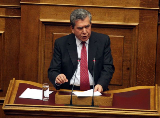 Mitropoulos: “Government preparing new cuts after elections”