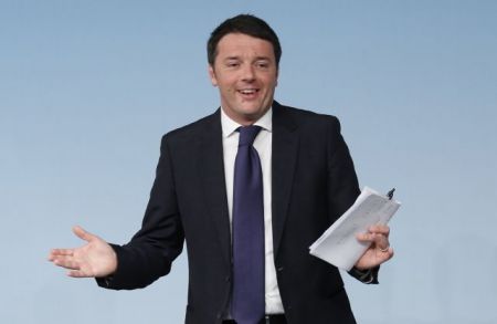 Αυξήσεις στις χαμηλές συντάξεις από το 2015 ανακοίνωσε ο Ματέο Ρέντσι