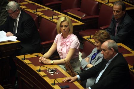 Ρ.Μακρή:Να προστατευθούν τα αρχαία της Αμφίπολης από τους Γερμανούς