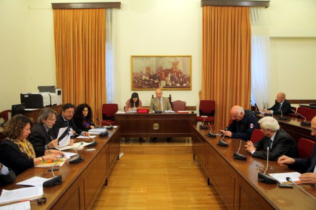 «Πρωτιά» τραπεζών στις παρεμβάσεις του Συνηγόρου του Καταναλωτή