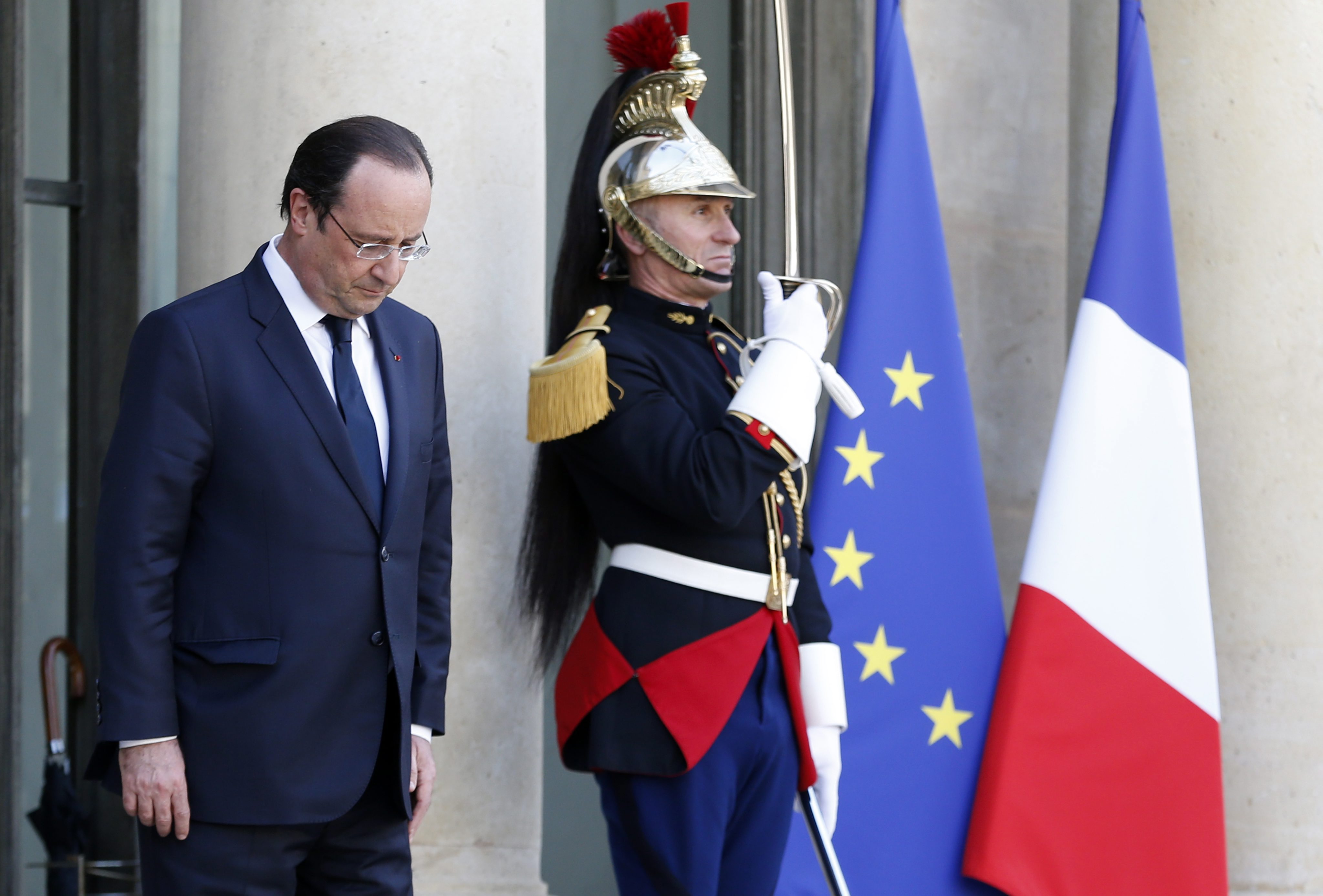 Deutsche Welle: Μονόδρομος οι μεταρρυθμίσεις στη Γαλλία