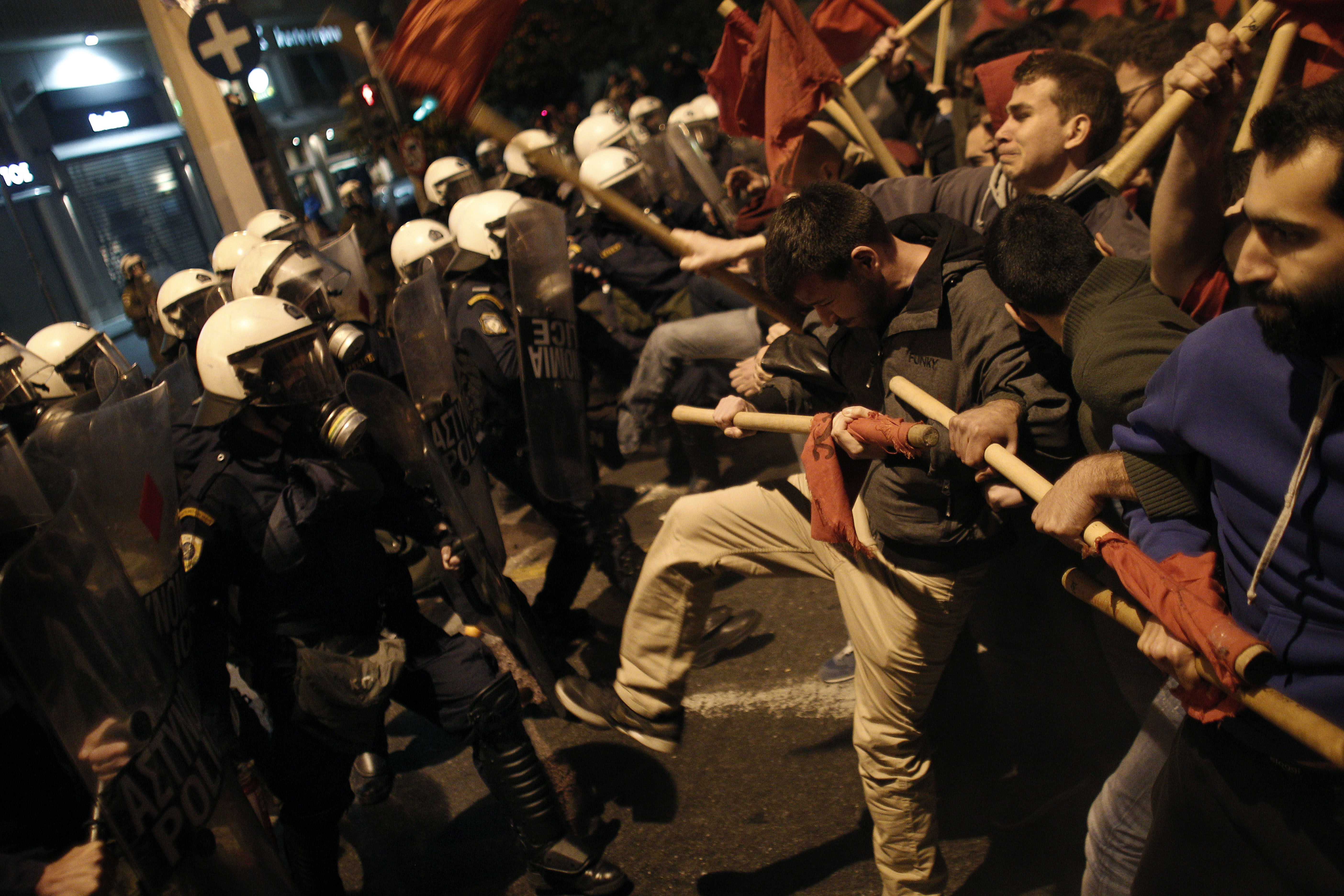 Τέσσερα άτομα στον εισαγγελέα για τα επεισόδια στο συλλαλητήριο