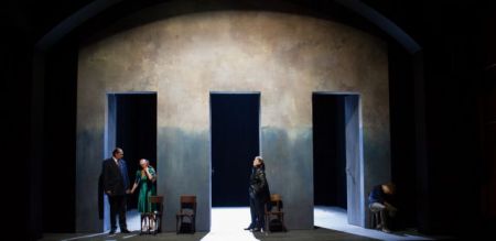 Μιριέλ Μαγέτ: Εχουμε ανάγκη να γελάσουμε με ό,τι μας φοβίζει