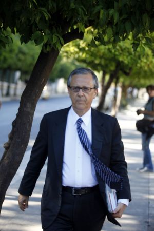 Βουλή: Αμηχανία, αντιπαραθέσεις και προβληματισμός για τις εξελίξεις