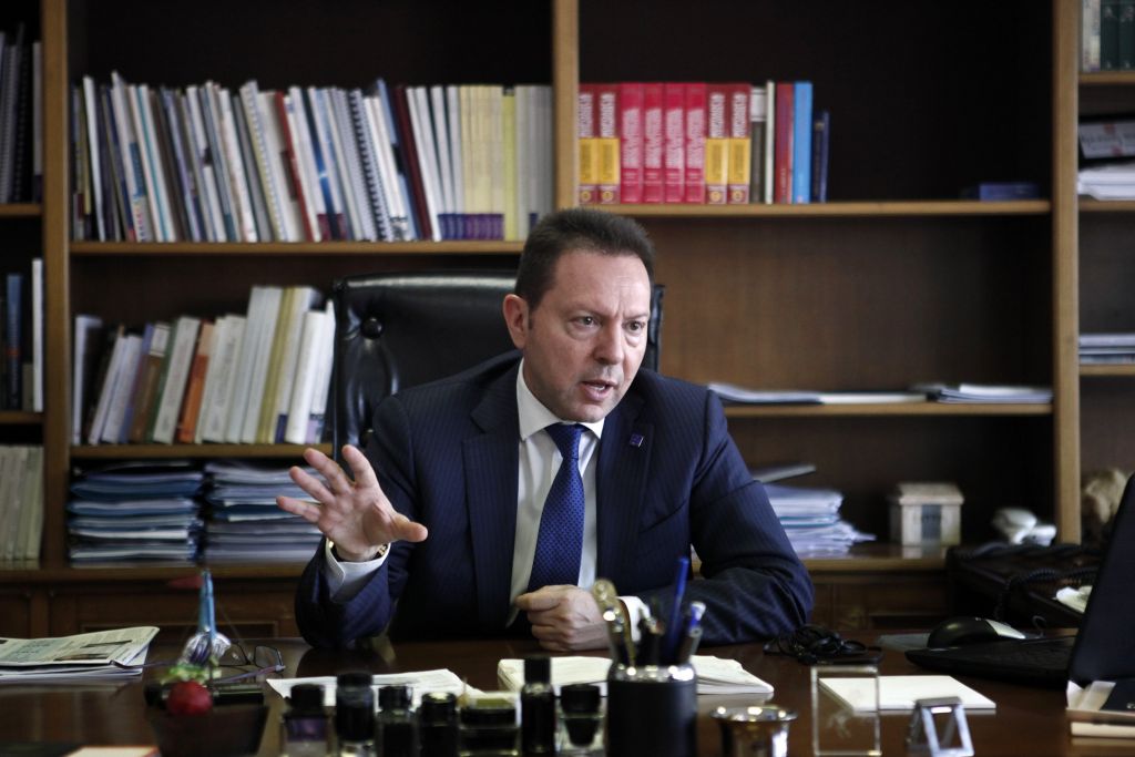 Stern advice from Stournaras: Central banker eyes post-bailout safety parachute