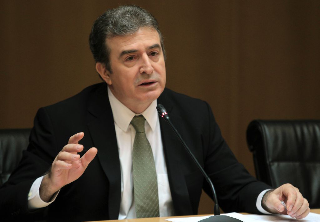 Χρυσοχοΐδης: Συνάντηση με τη Ρουαγιάλ για τους σιδηροδρόμους