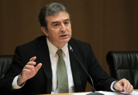 Χρυσοχοΐδης: Συνάντηση με τη Ρουαγιάλ για τους σιδηροδρόμους