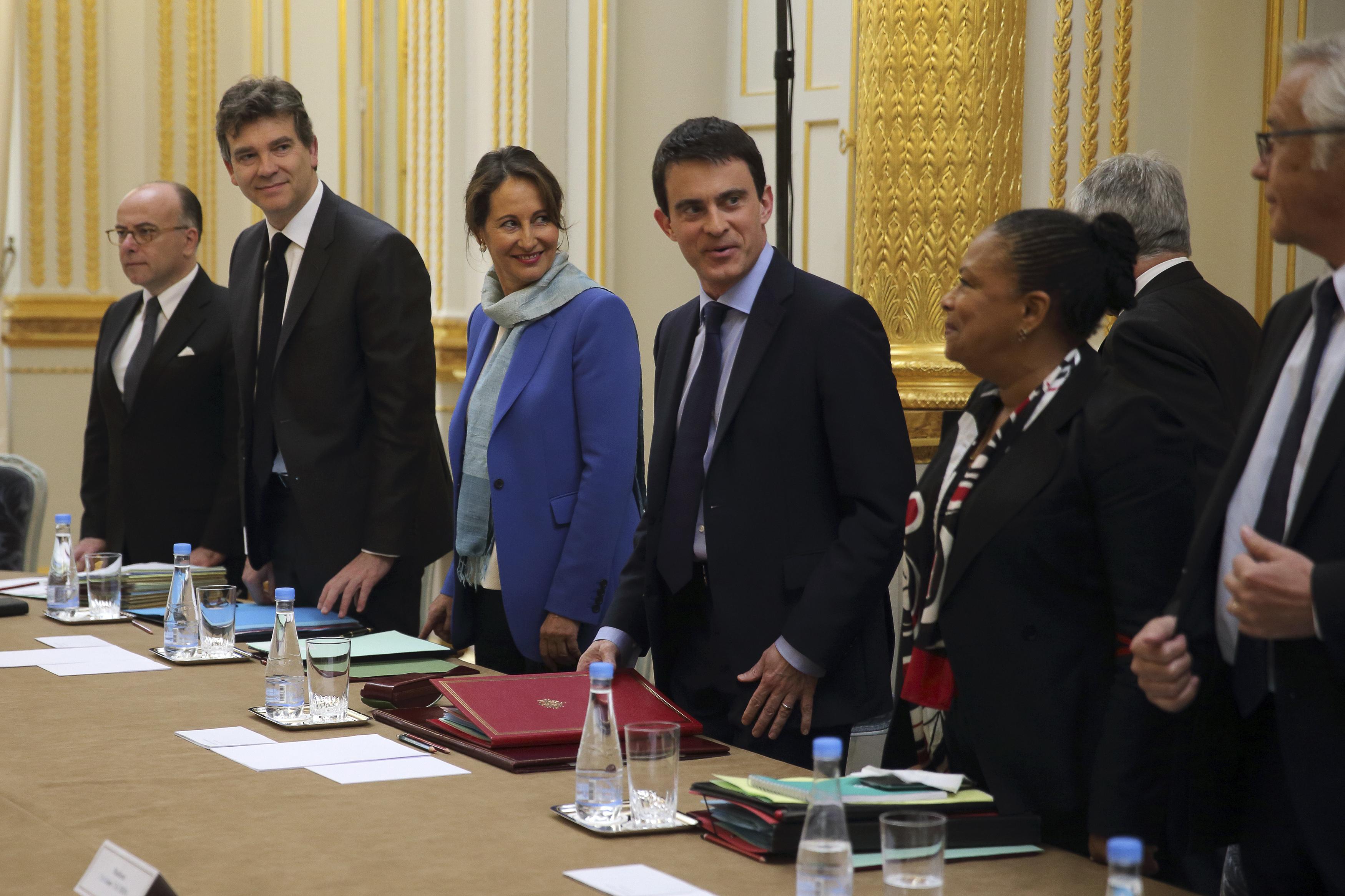 Συνεδριάζει το υπουργικό συμβούλιο της νέας γαλλικής κυβέρνησης