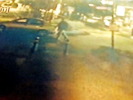 Από τα τάγματα εφόδου στα τάγματα εκβιαστών