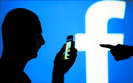 Η ΕΛ.ΑΣ. πήρε πιστοποίηση για συλλήψεις μέσω Facebook