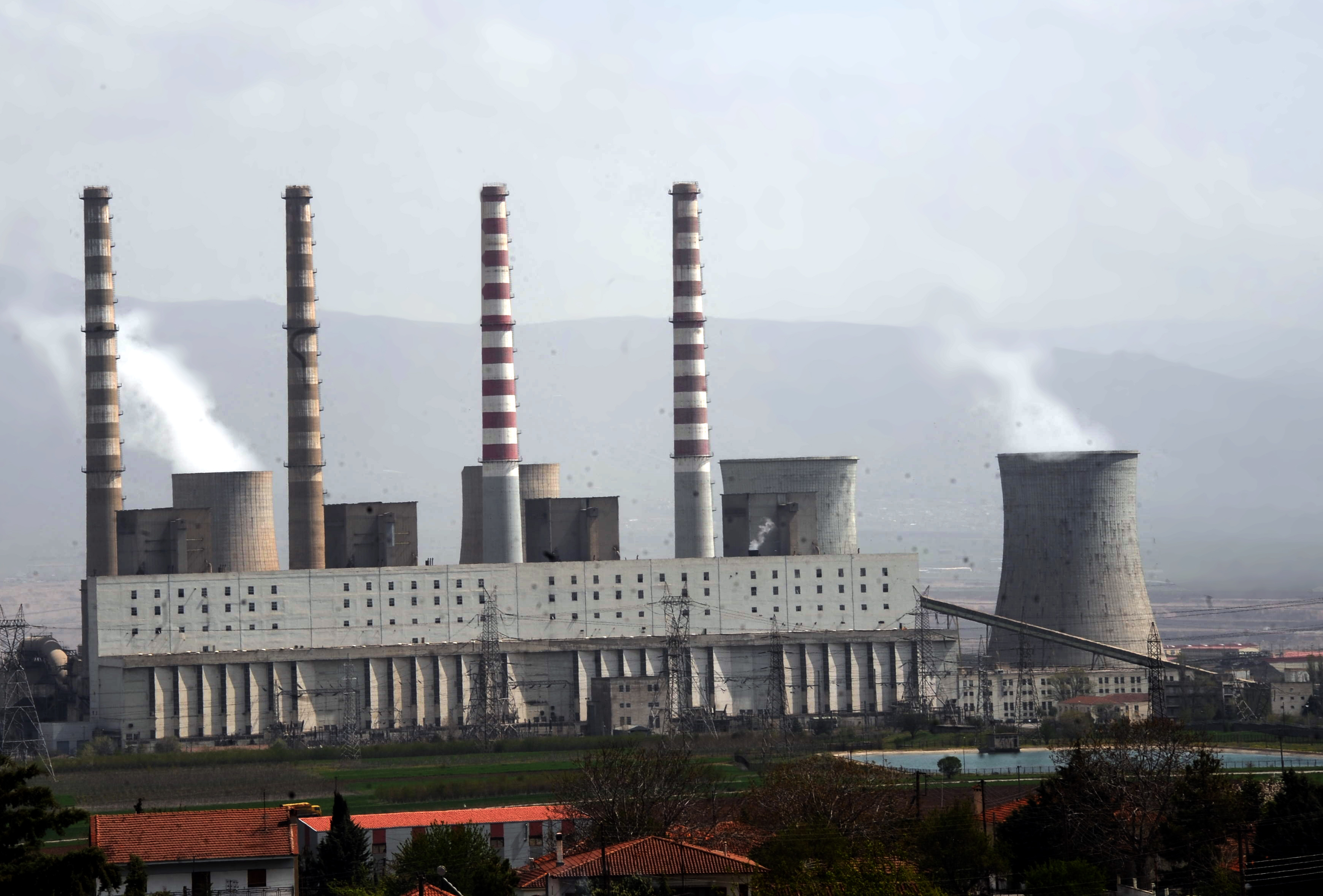 Ανάκαμψη παραγωγής σε 12 από τους 24 βιομηχανικούς κλάδους