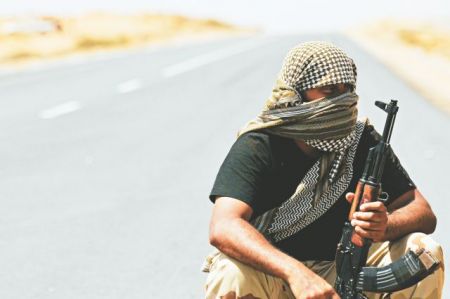 Με το βλέμμα στη Δύση, με τον φόβο του Ισλάμ