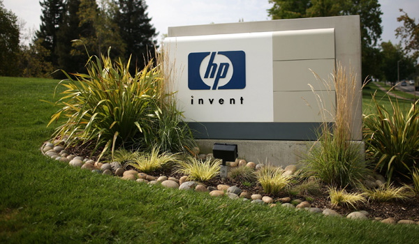 Ψαλίδισμα σε 16.000 θέσεις εργασίας από τη Hewlett-Packard