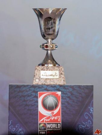 Στο ΟΑΚΑ θα στηθεί το τρόπαιο του Παγκοσμίου Κυπέλλου Μπάσκετ