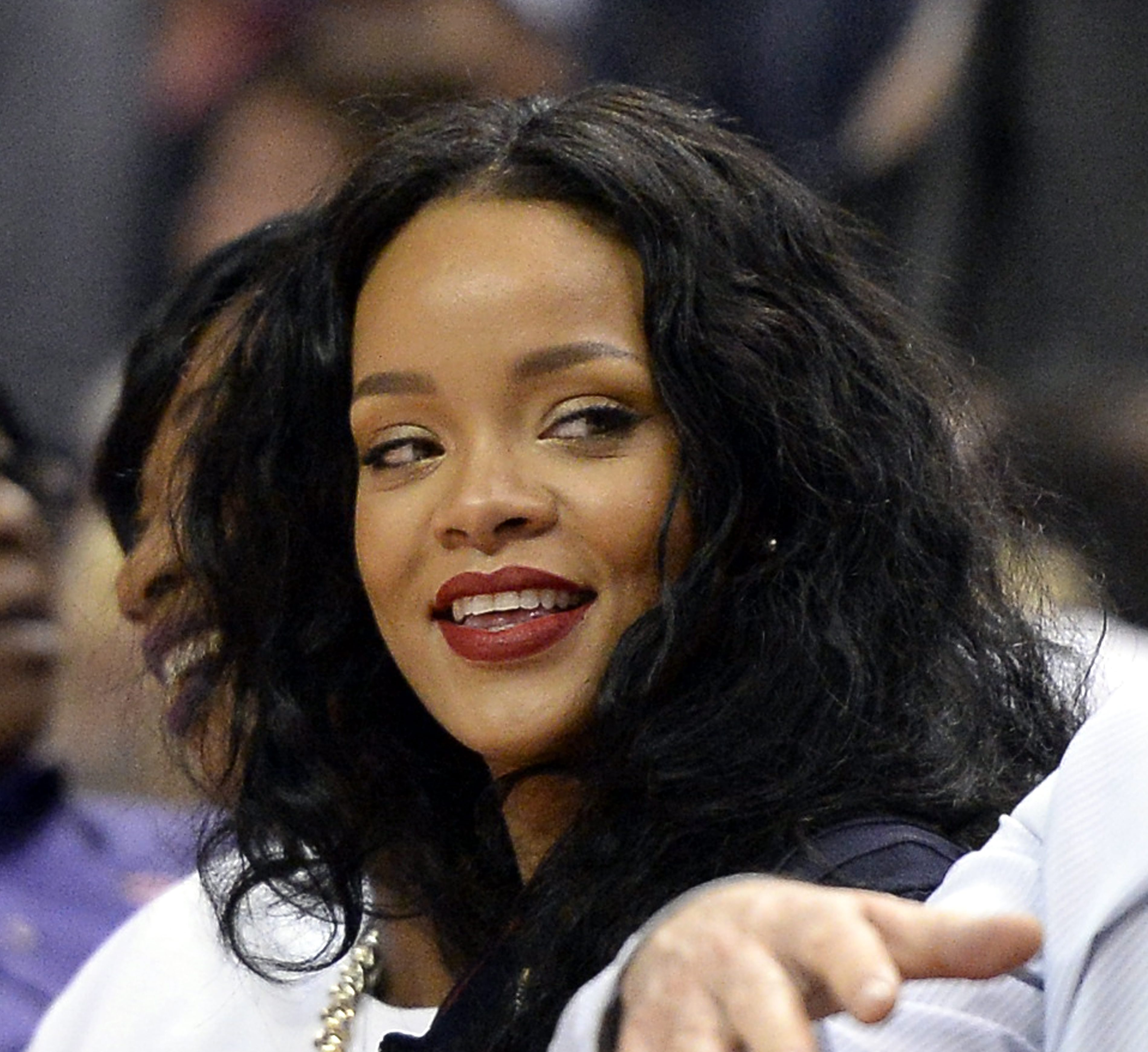 Σίβυλλα alert! Γιατί η Ριάνα είναι η νέα μούσα στον χώρο της μόδας;