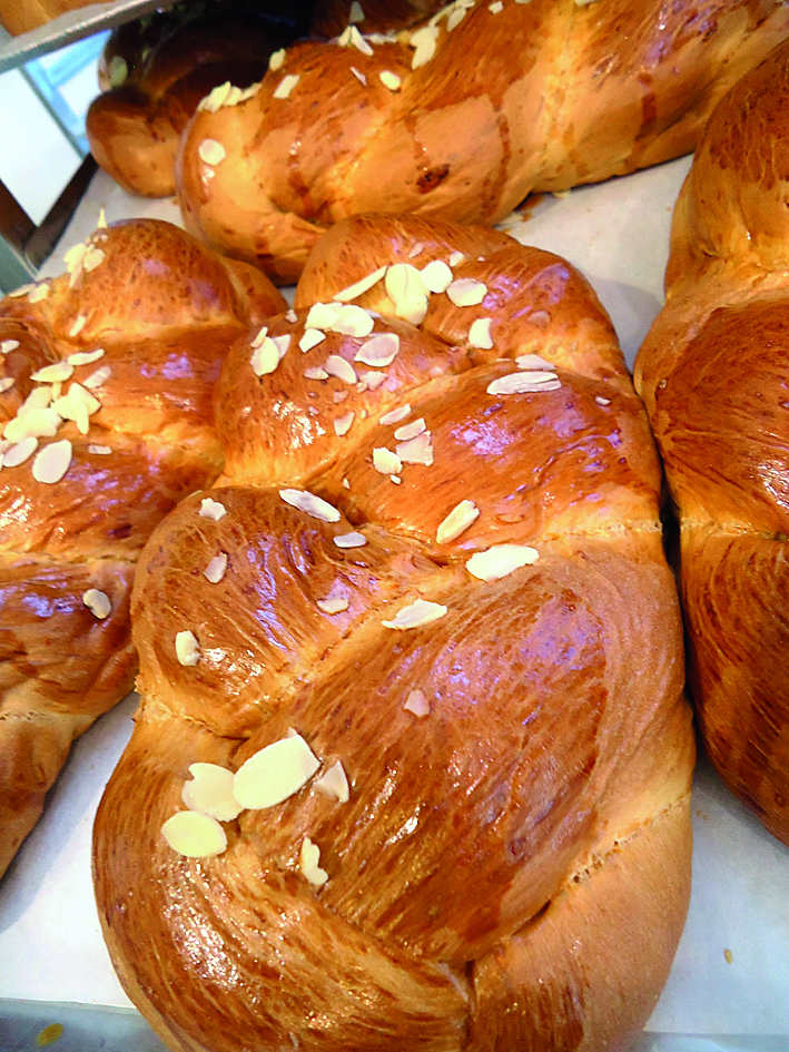 Τσουρέκι Φύσις