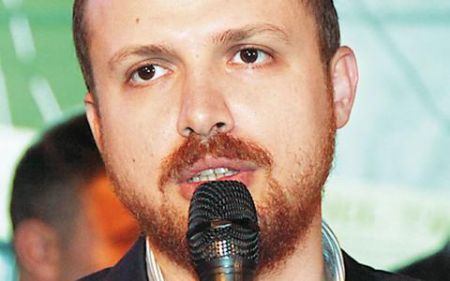 Η ΜΚΟ του υιού Ερντογάν έλαβε μυστήριες δωρεές 72 εκ. ευρώ