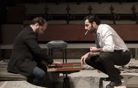 Κερδίστε 5 διπλές προσκλήσεις για την παράσταση «To Τάβλι»