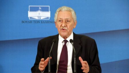 Στην αντεπίθεση ο Κουβέλης μετά τις βολές Βενιζέλου