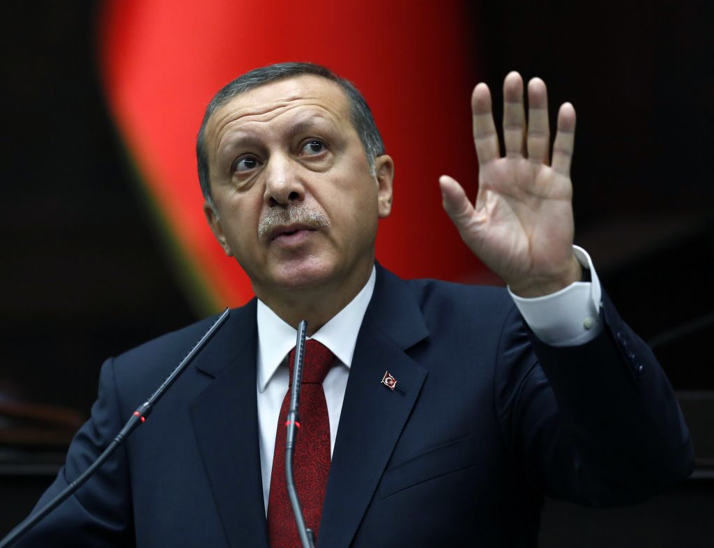 Φορτηγά της τουρκικής ΜΙΤ με όπλα για τους Τζιχαντιστές