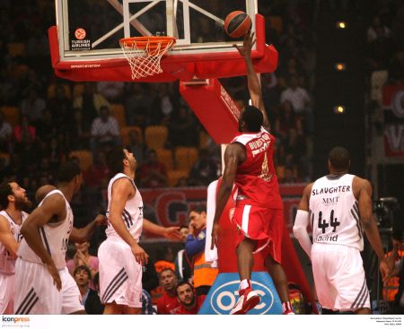 Ευρωλίγκα: Ρεάλ  – Ολυμπιακός 83 -69 – Οι ερυθρόλευκοι χάνουν το φάιναλ – φορ