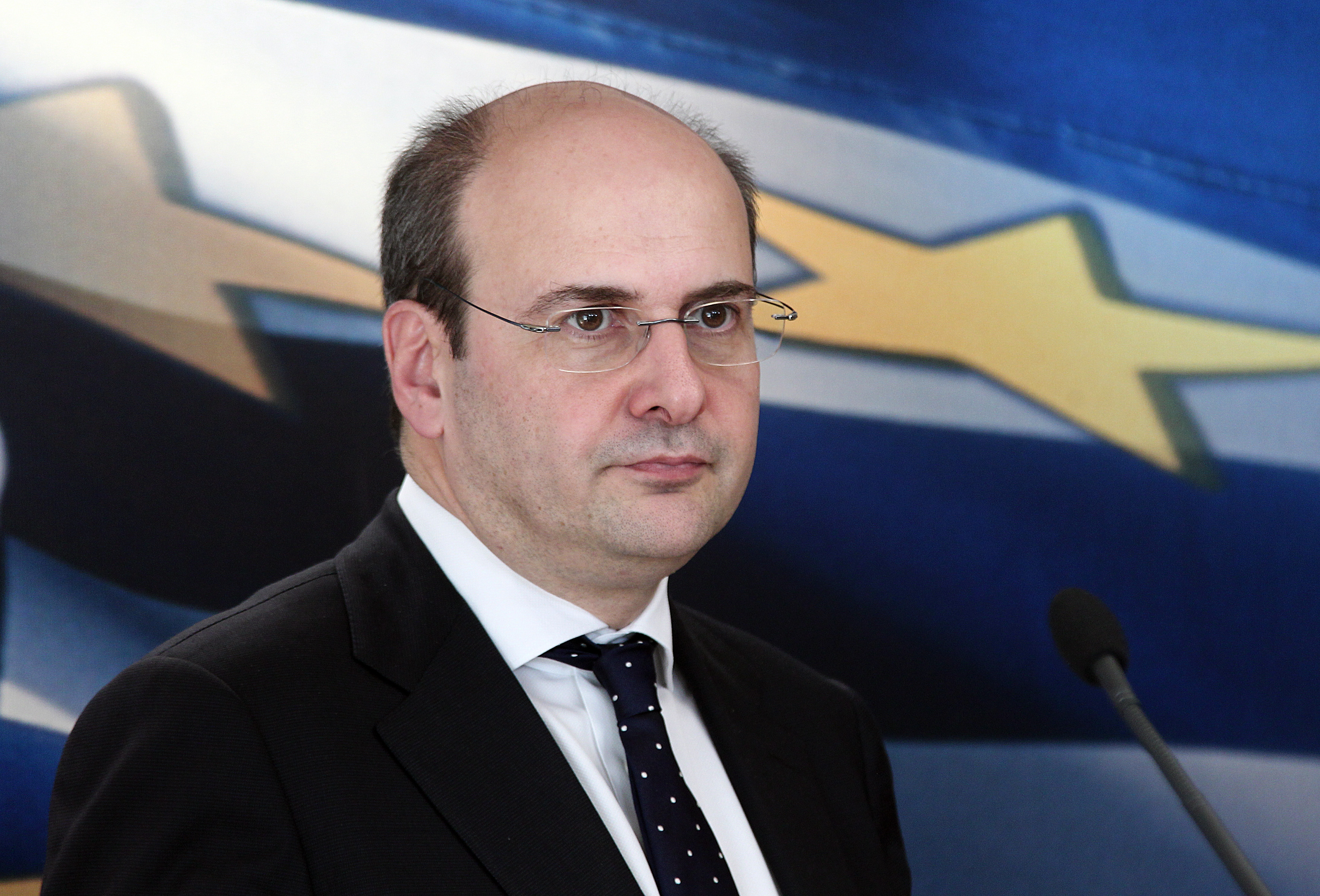 Εως το τέλος του έτους η απλοποίηση αδειοδότησης εταιρειών